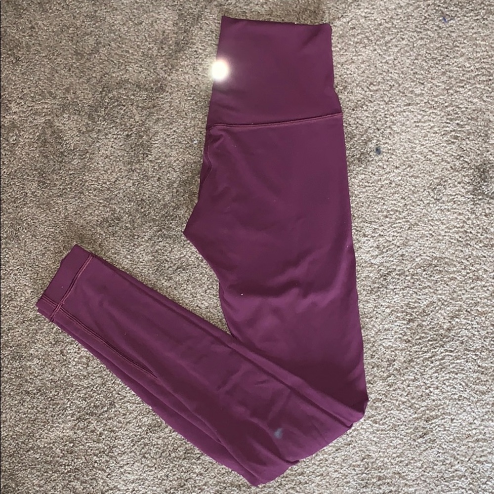 SOLD Lululemon aligns in the color dark adobe